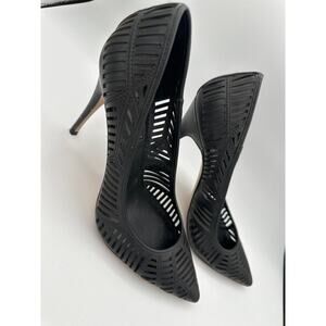 BCBGEneration Ovation Stiletto Cutout Black Pointy Toe Heels Size 8